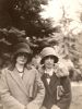 Pazura Jadwiga Maria (1906) i Maria (1908) córki Antoniego i Aleksandry Sasin