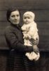 Czarnecka Zofia żona Edwarda Wiącka (1910) z córką.